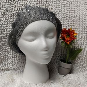 ⚡⚡NWOT Sparkle hat silver